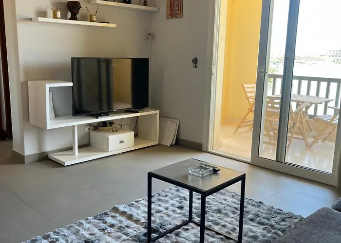 الوتر سايد Apartment *